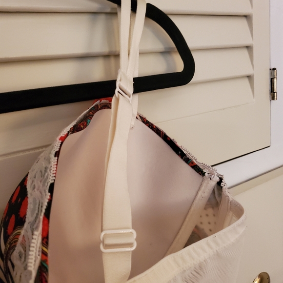 Cacique 42DDD Underwire Bra - Picture 4 of 6